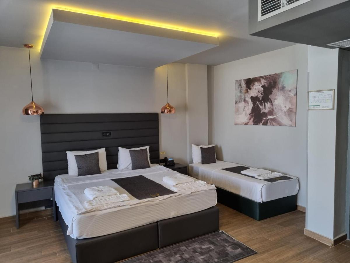 International Palace Veles Extérieur photo